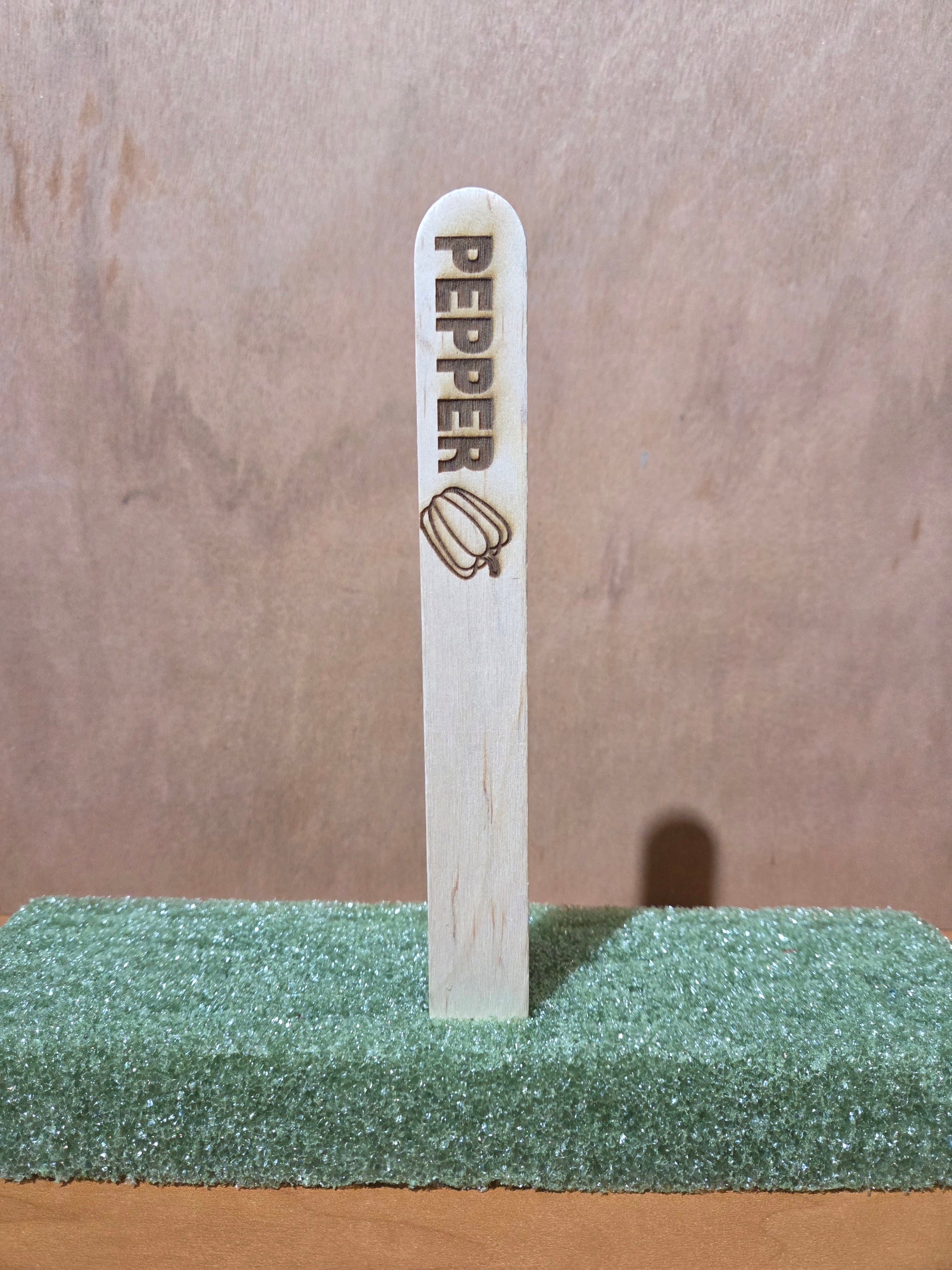 Pepper garden stake